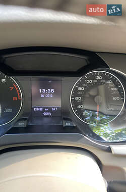 Седан Audi A4 2010 в 