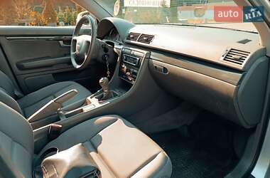 Седан Audi A4 2002 в 