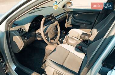 Седан Audi A4 2002 в 