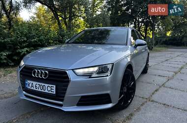Седан Audi A4 2016 в 