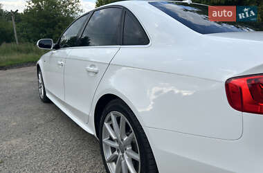 Седан Audi A4 2015 в 