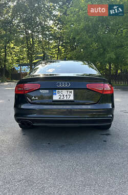 Седан Audi A4 2013 в 