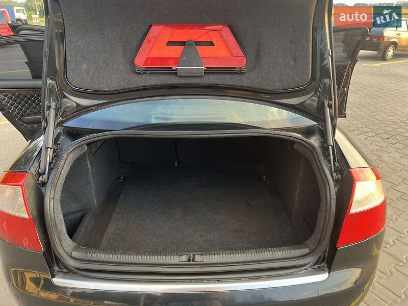 Седан Audi A4 2001 в Полтаве