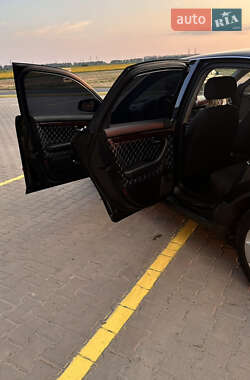 Седан Audi A4 2001 в 