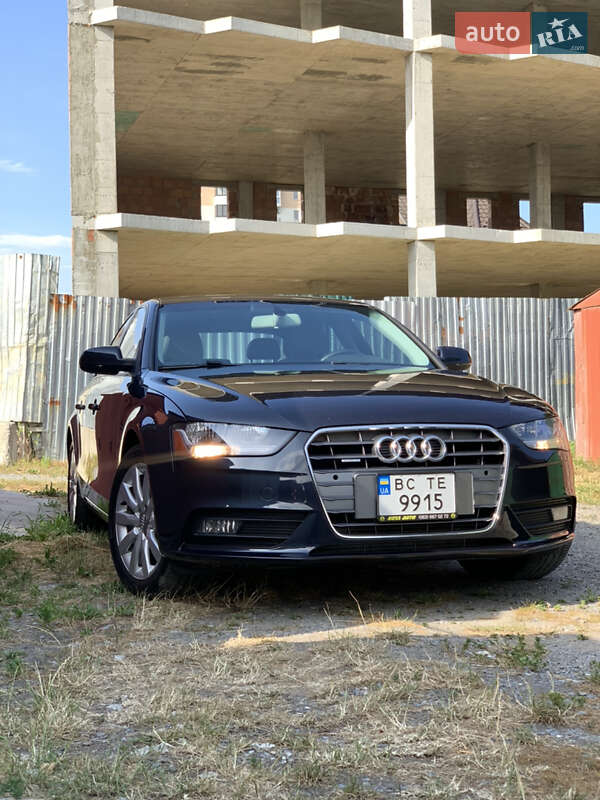 Audi A4 2012