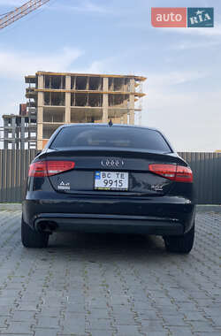 Седан Audi A4 2012 в 