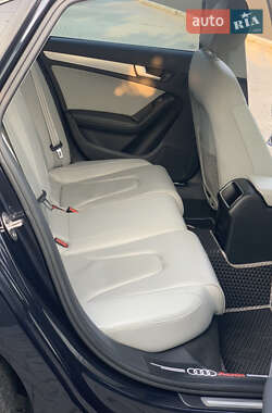 Седан Audi A4 2012 в 