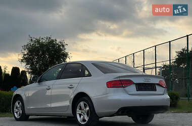 Седан Audi A4 2009 в 