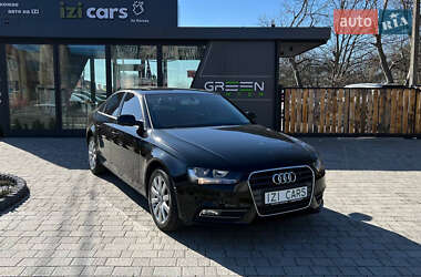 Седан Audi A4 2013 в Львове