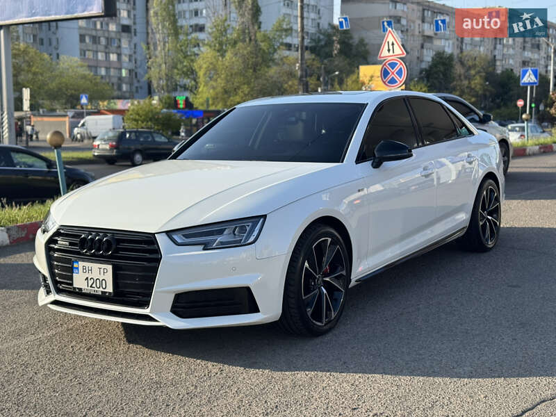 Седан Audi A4 2016 в Одессе