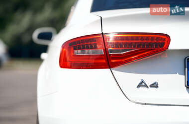 Седан Audi A4 2014 в 