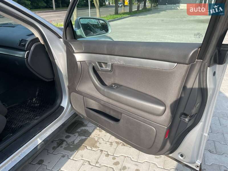 Универсал Audi A4 2004 в Луцке
