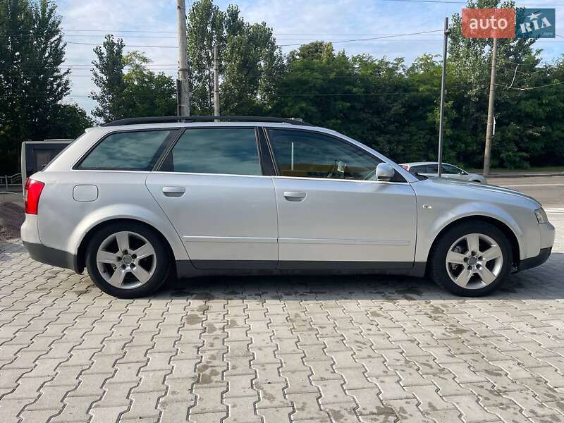 Универсал Audi A4 2004 в Луцке