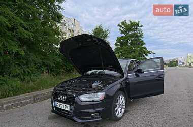 Седан Audi A4 2013 в 
