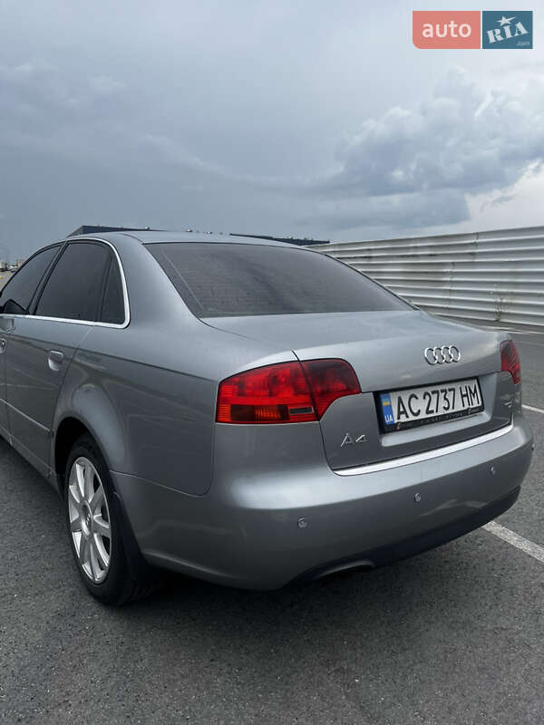 Седан Audi A4 2005 в Львові
