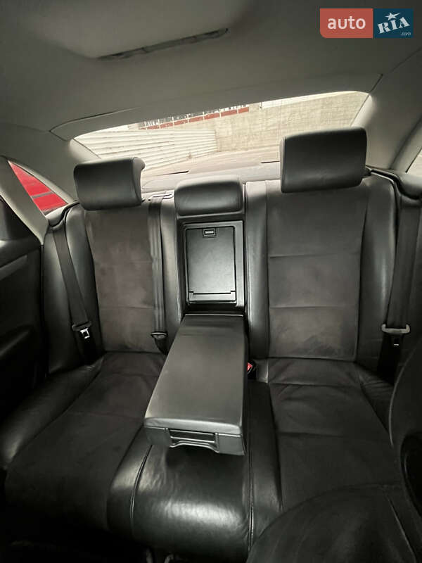 Седан Audi A4 2005 в Львові