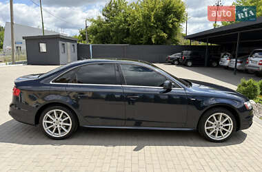 Седан Audi A4 2013 в 