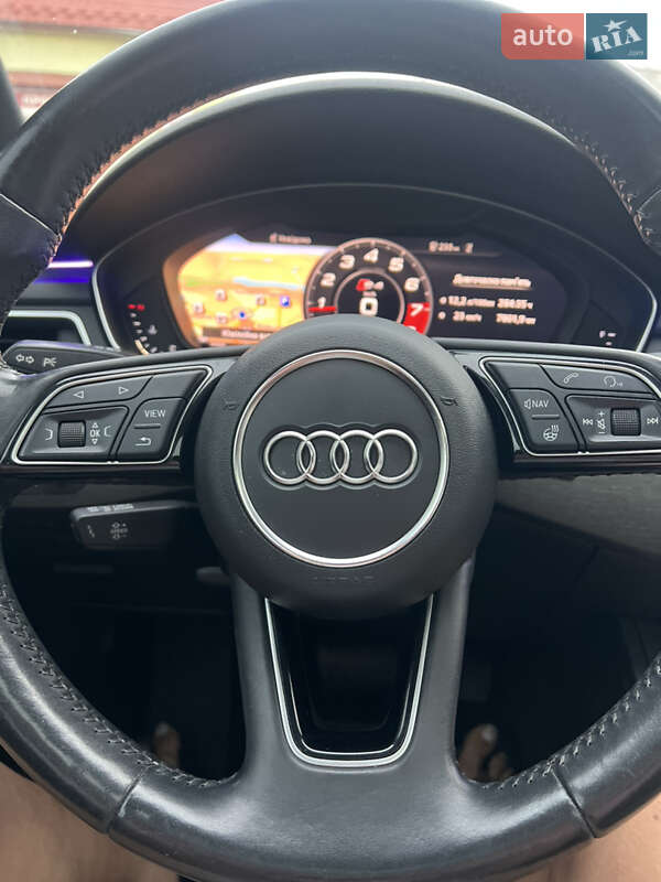 Седан Audi A4 2018 в Хмельницькому