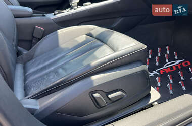 Седан Audi A4 2017 в 