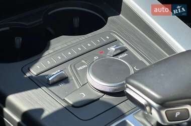 Седан Audi A4 2017 в 