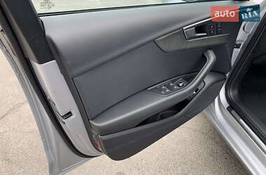 Седан Audi A4 2017 в 