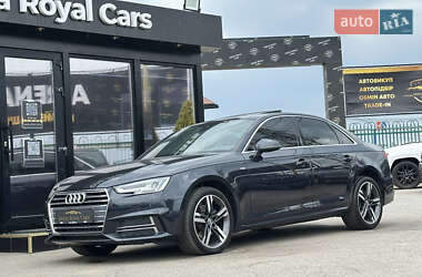 Седан Audi A4 2018 в 