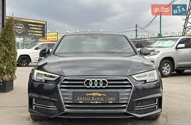 Седан Audi A4 2018 в 
