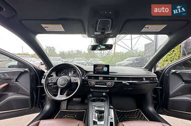Седан Audi A4 2018 в 