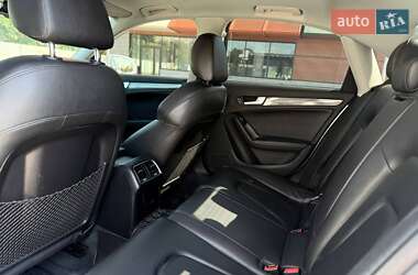 Седан Audi A4 2012 в 