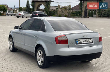 Седан Audi A4 2001 в 