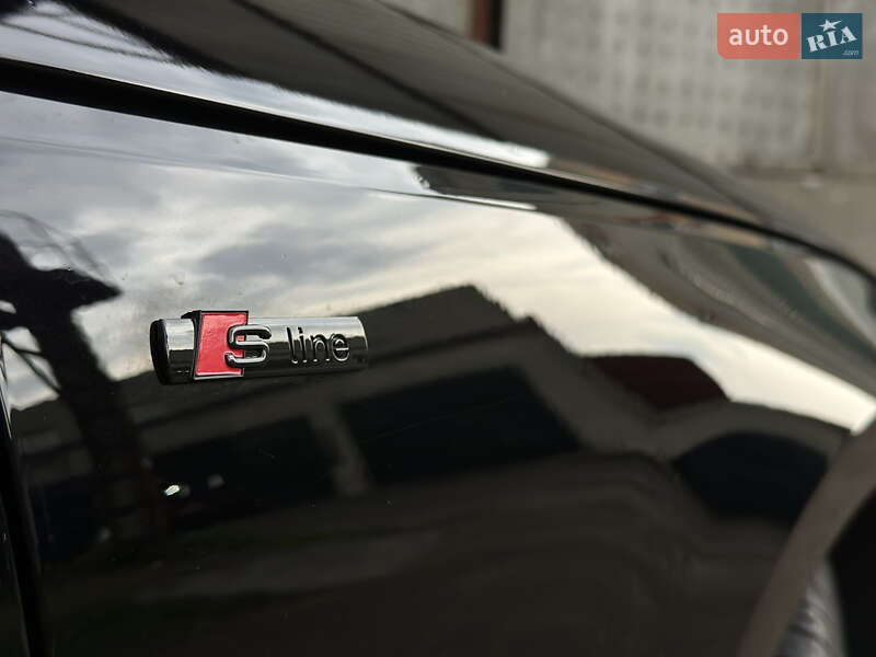 Седан Audi A4 2016 в Львове