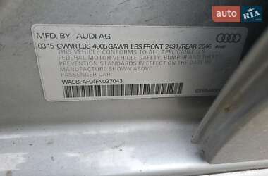Седан Audi A4 2015 в 