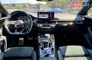 Седан Audi A4 2023 в 