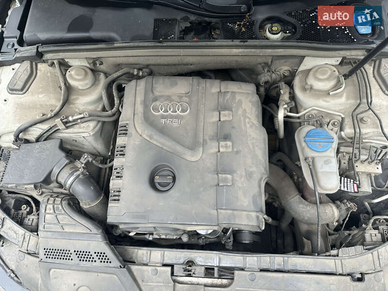 Седан Audi A4 2015 в Києві