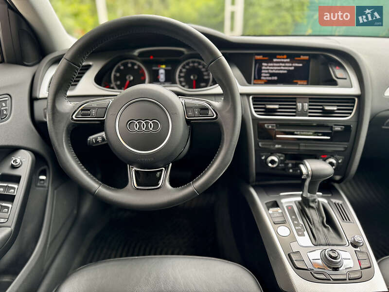 Седан Audi A4 2015 в Києві