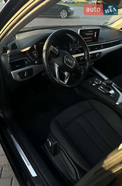 Универсал Audi A4 2017 в 