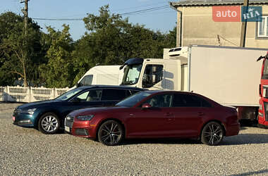 Седан Audi A4 2018 в 