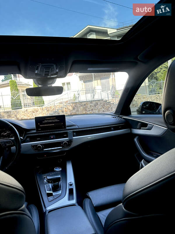 Седан Audi A4 2016 в Львові