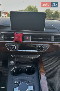 Седан Audi A4 2016 в 