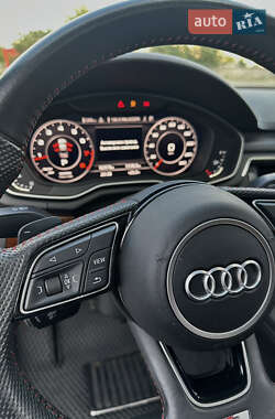 Седан Audi A4 2016 в 