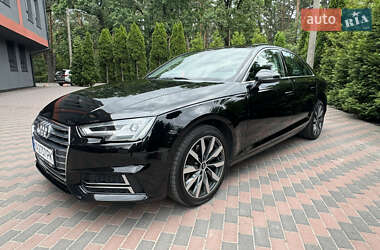 Седан Audi A4 2019 в 