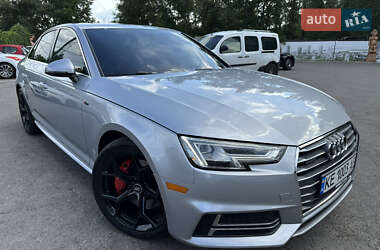 Седан Audi A4 2017 в Дніпрі