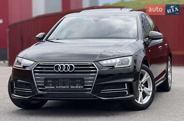 Седан Audi A4 2017 в 