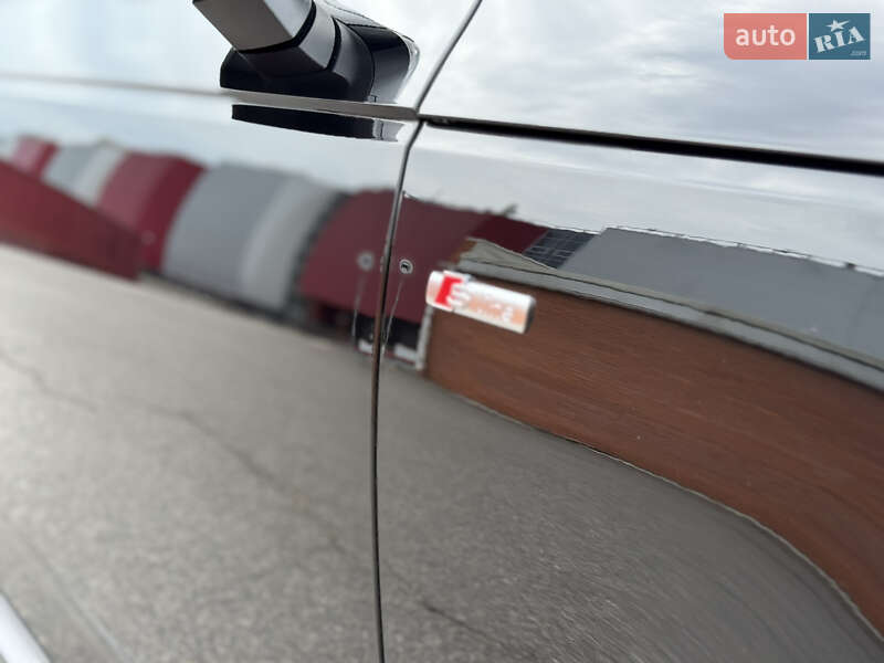 Седан Audi A4 2017 в Києві