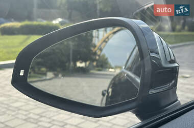 Седан Audi A4 2019 в Днепре