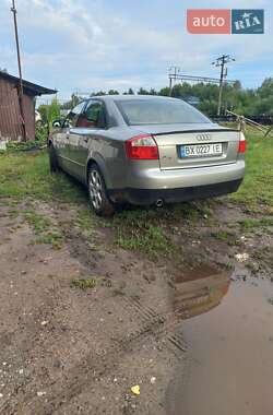 Седан Audi A4 2002 в 