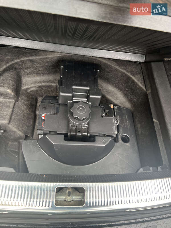 Універсал Audi A4 2010 в Вінниці