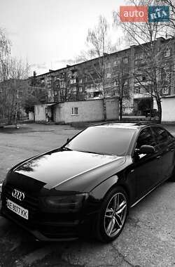 Седан Audi A4 2014 в 