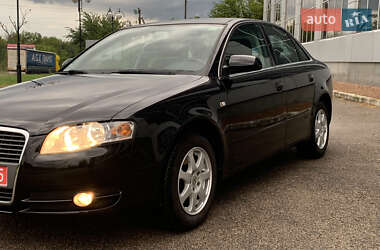 Седан Audi A4 2006 в 