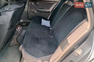 Седан Audi A4 2005 в 